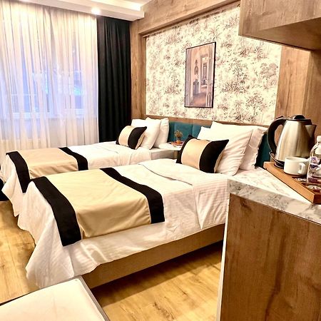 Besiktas Guest House Istanbul Bagian luar foto