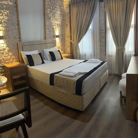 Besiktas Guest House Istanbul Bagian luar foto