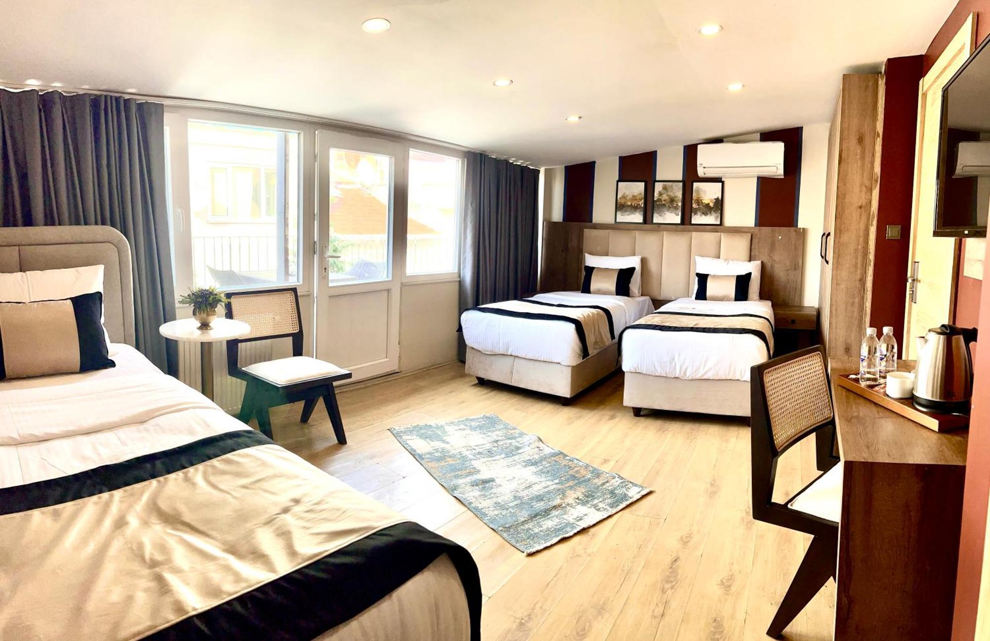 Besiktas Guest House Istanbul Bagian luar foto