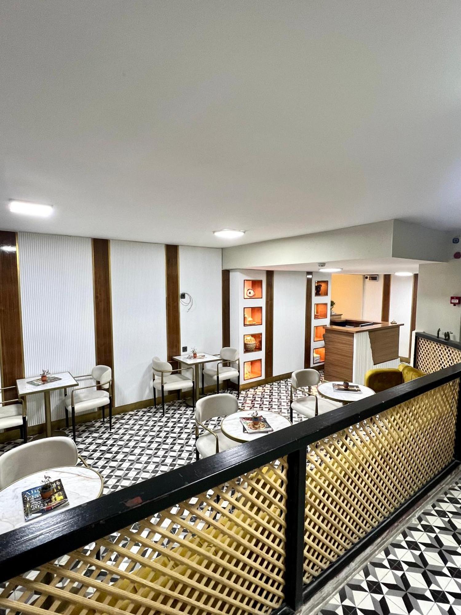 Besiktas Guest House Istanbul Bagian luar foto