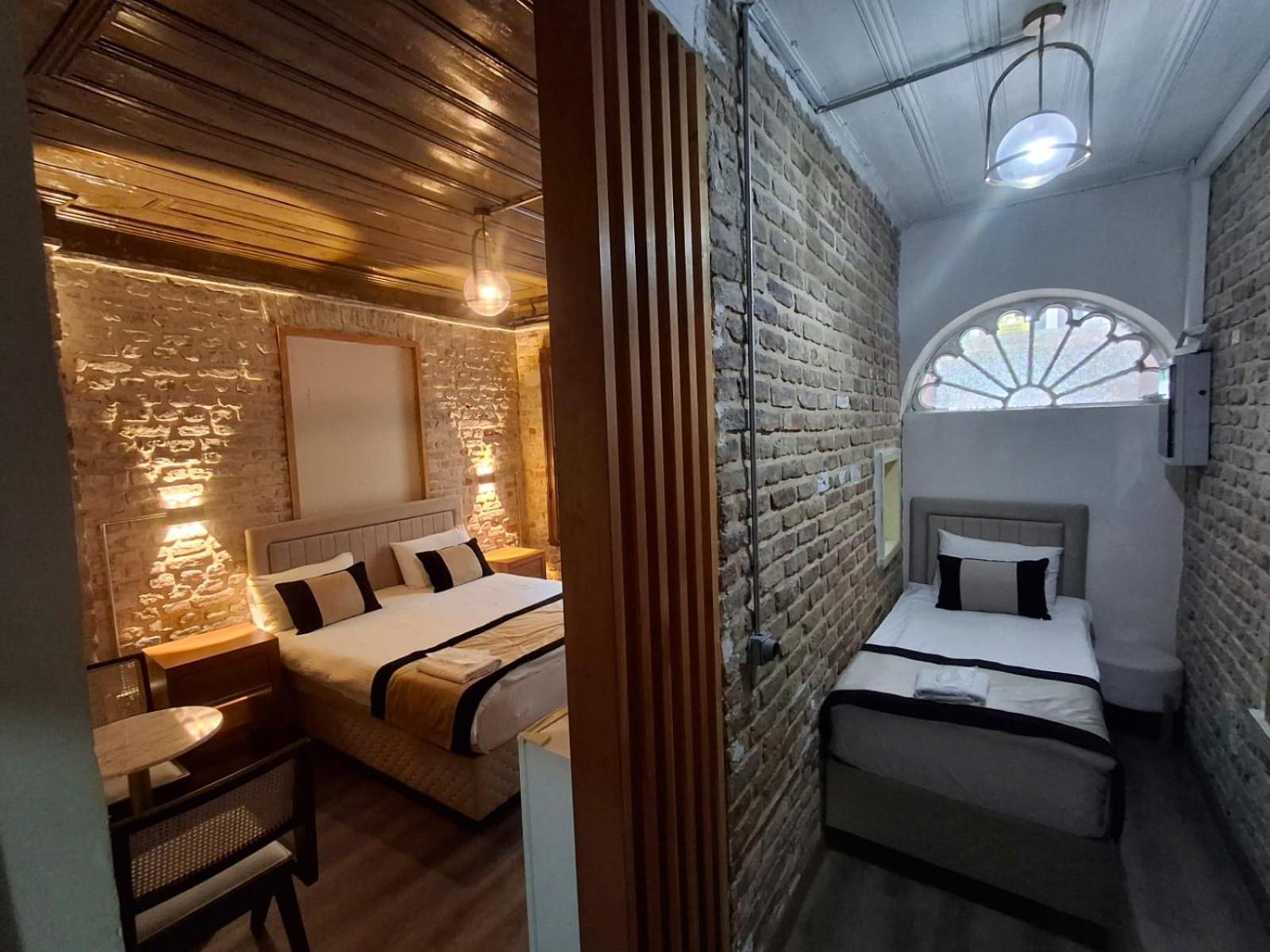 Besiktas Guest House Istanbul Bagian luar foto