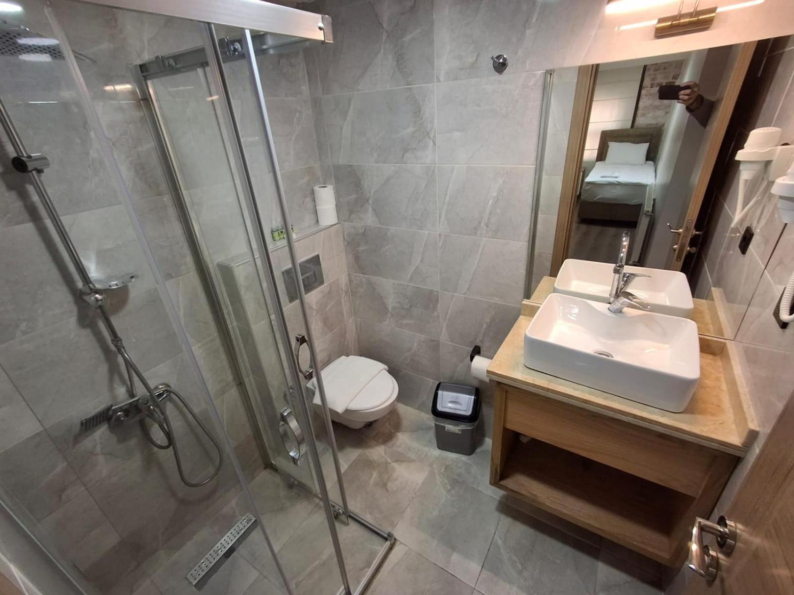 Besiktas Guest House Istanbul Bagian luar foto