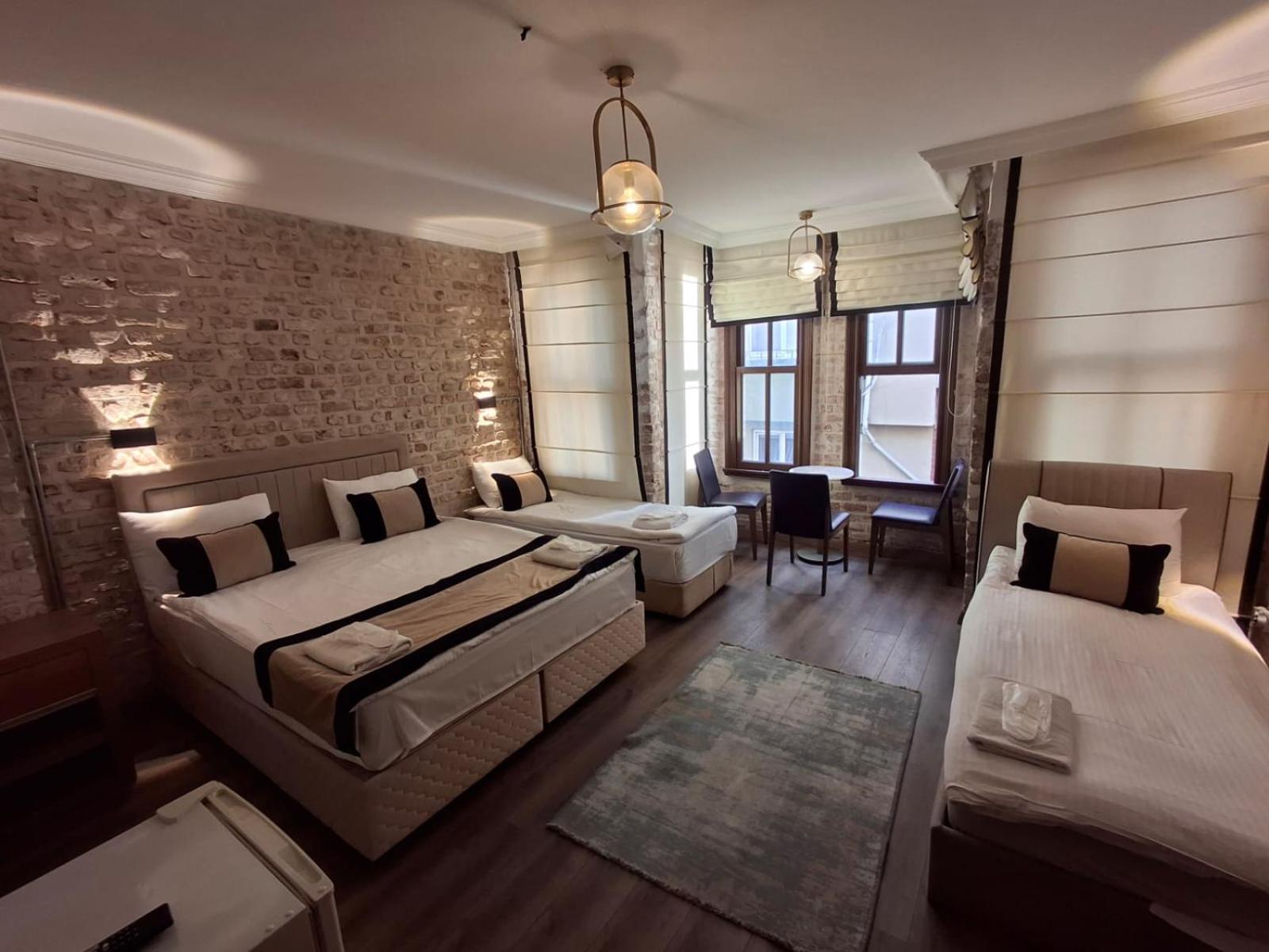 Besiktas Guest House Istanbul Bagian luar foto