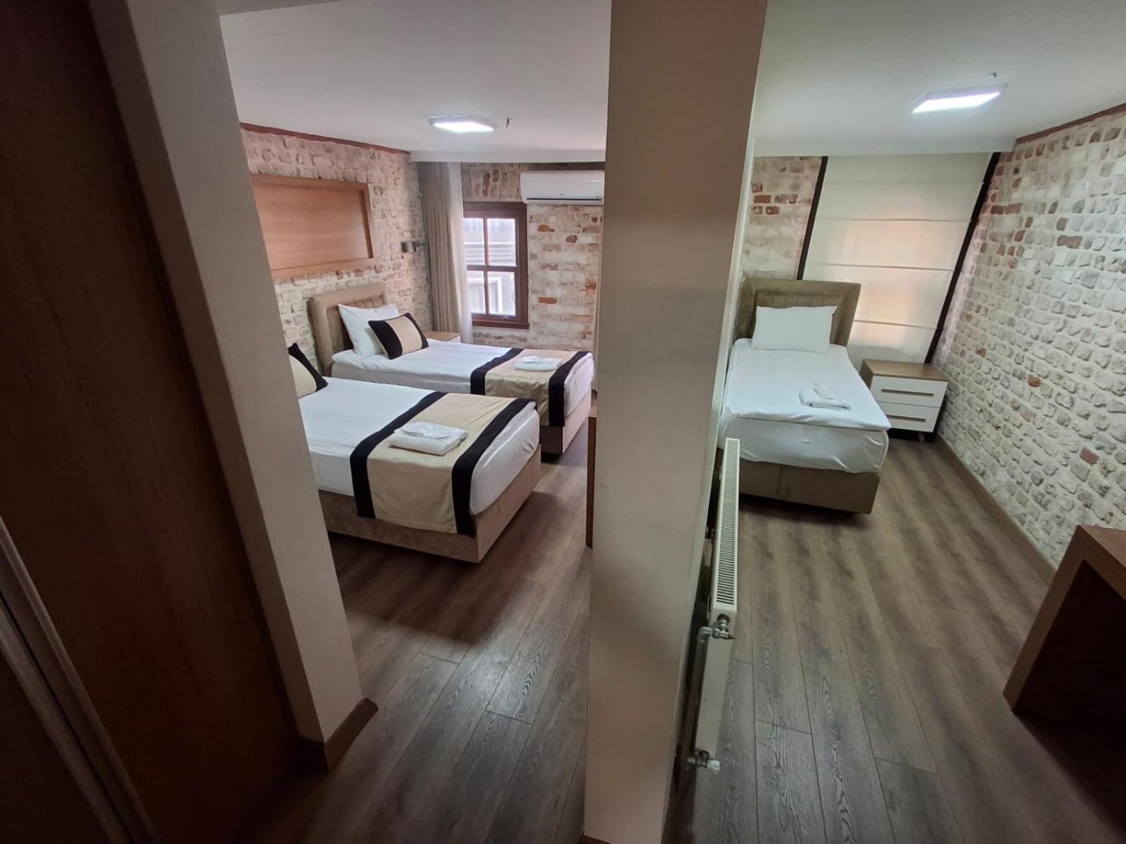 Besiktas Guest House Istanbul Bagian luar foto